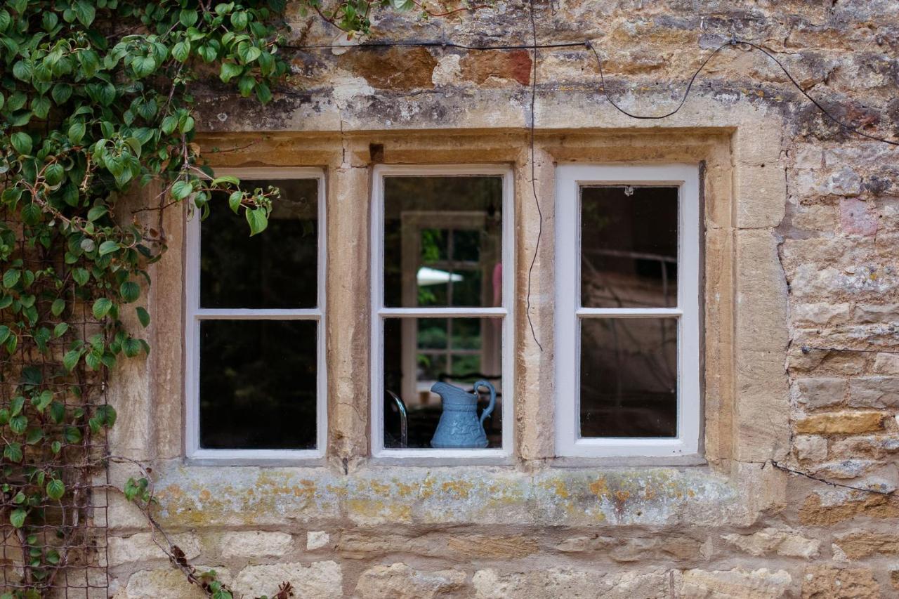 Temple Guiting Cottage Bagian luar foto