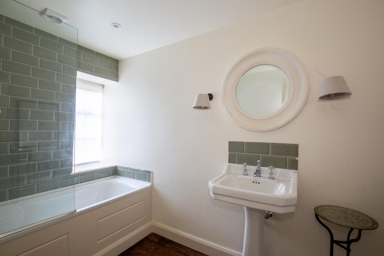Temple Guiting Cottage Bagian luar foto